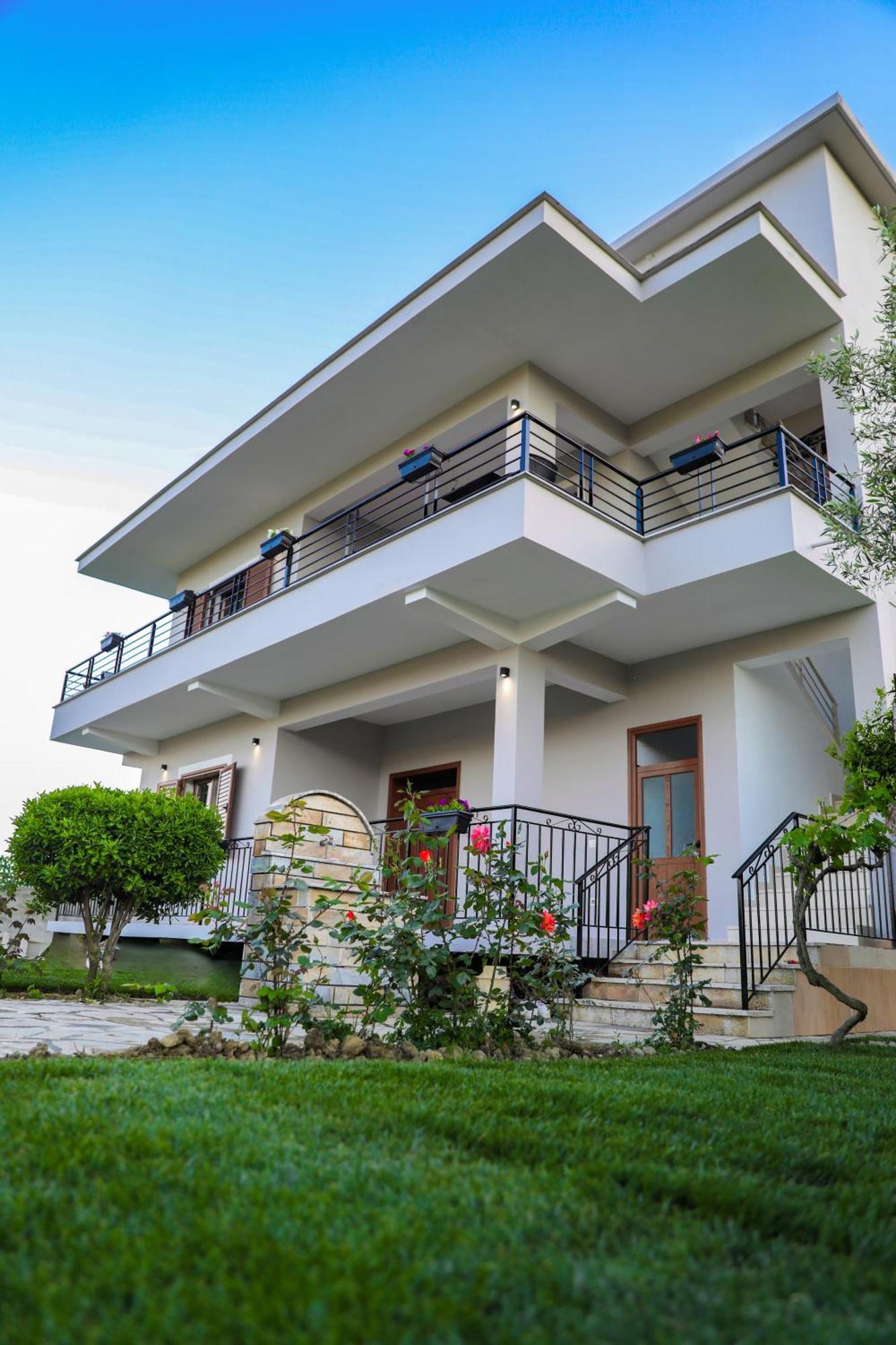 Villa Tabaku Berat Exterior foto